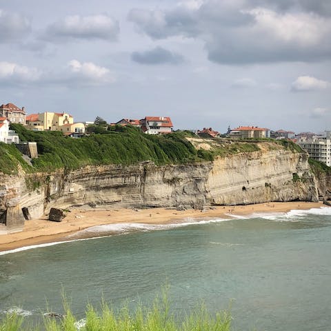 Walk from your front door to La Grande Plage in less than two minutes