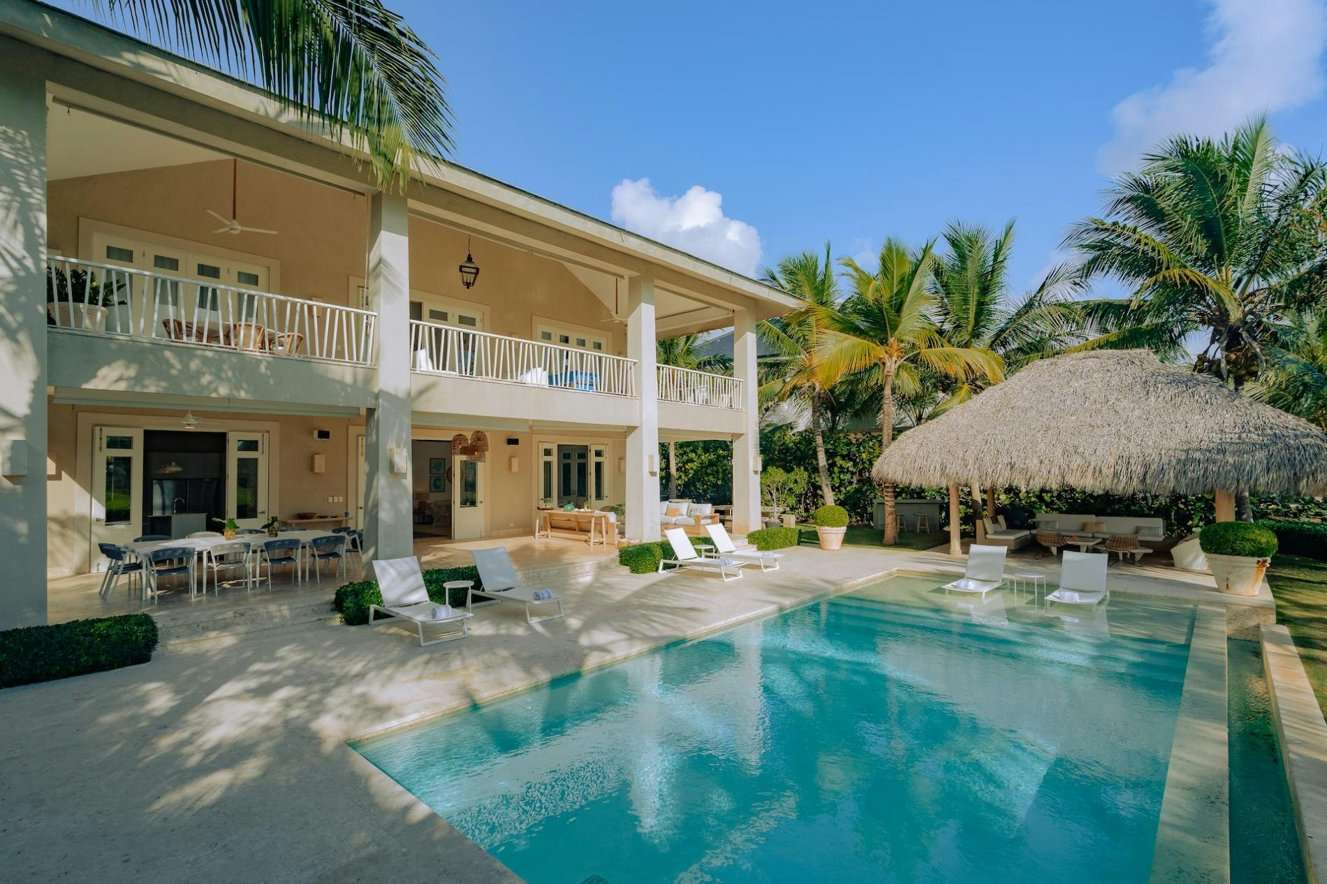 Palapa & Palm