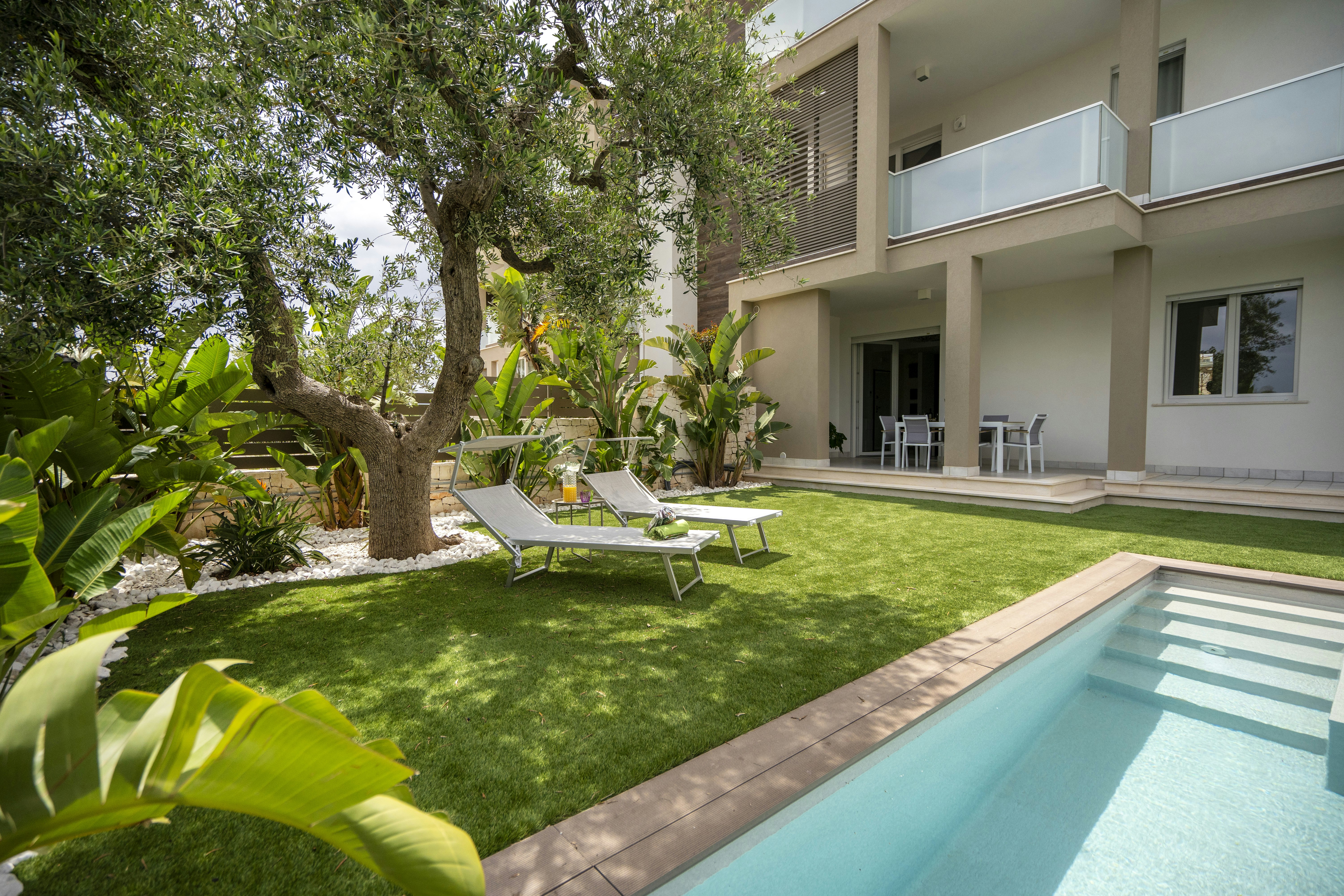Sunny Seaside Abode