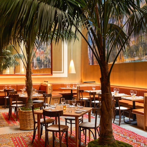 Tuck into Tuscan delicacies in the restaurant downstairs