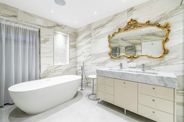 Bathroom photo