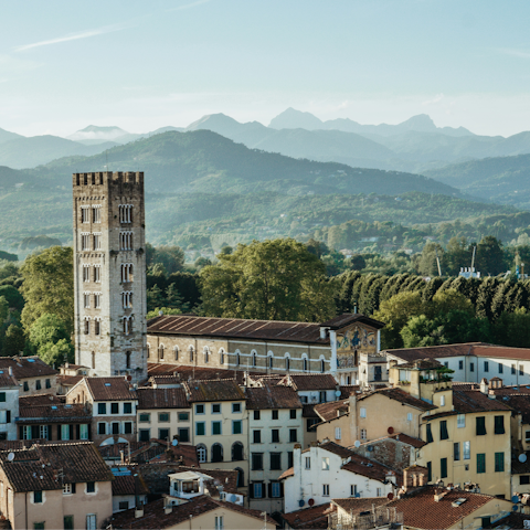 Be inspired while exploring the historic heart of Lucca