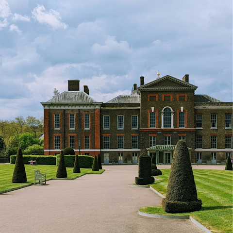 Begin your stay with a stroll to Kensington Palace