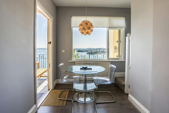 Breezy Bay Retreat