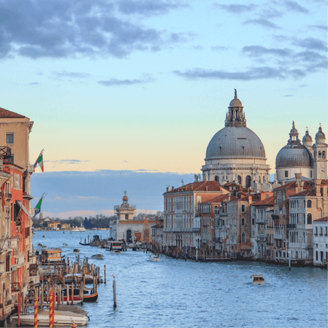 Explore the Dorsoduro neighbourhood, including the Basilica della Salute