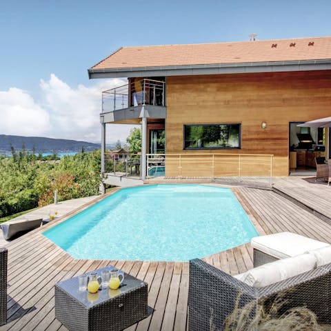 Enjoy the French sunshine by the private pool