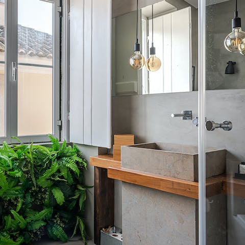 Pamper yourself each morning in the beautiful bathroom