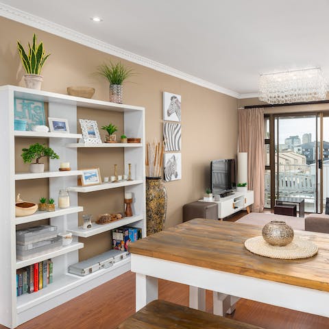 Serve up some South African culinary delights at the dining area