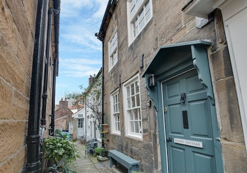 Stay in a piece of history in this charming Grade II listed cottage