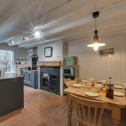 Enjoy family meals in the country kitchen