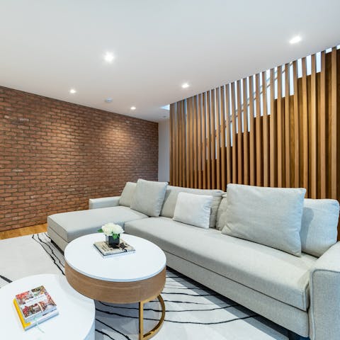 Spend relaxing evenings curled up with a good book, or streaming your favourite shows