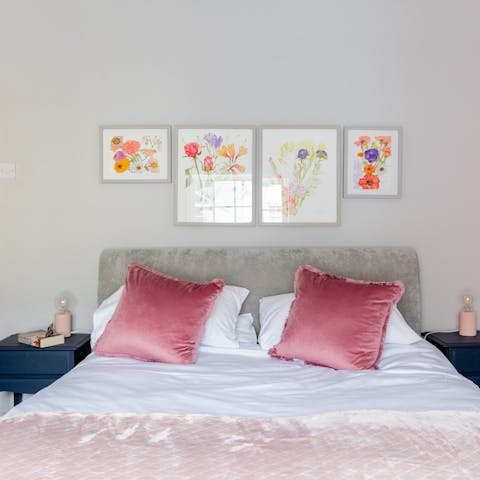 Sleep soundly in comfortable, calm bedrooms