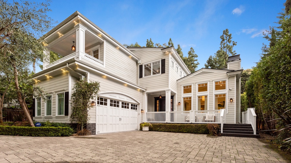 Laurel Canyon Glimmer