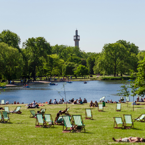 Start your day with a wander around Regent's Park