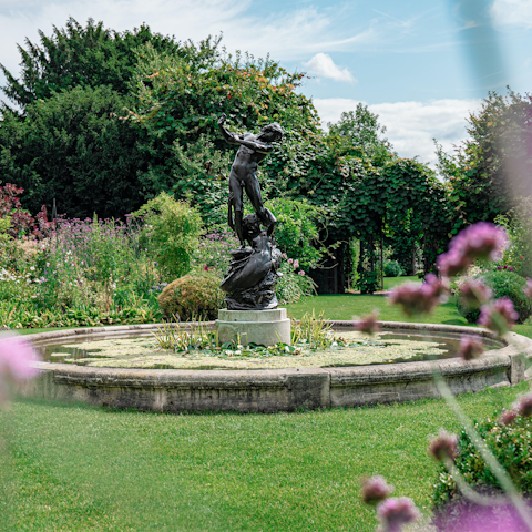 Lose the crowds in nearby Regent's Park