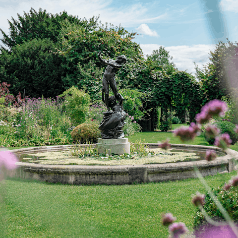 Lose the crowds in nearby Regent's Park