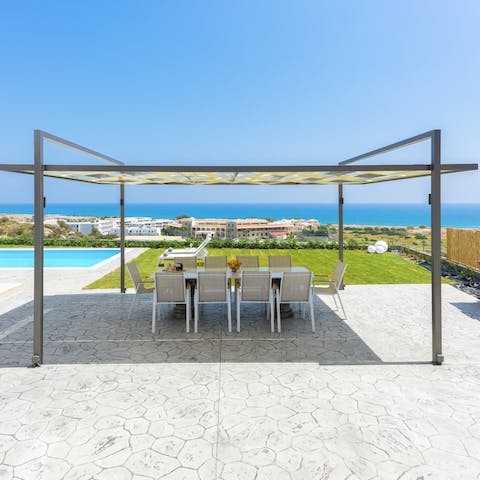 Dine alfresco on smoky dishes straight from the barbecue