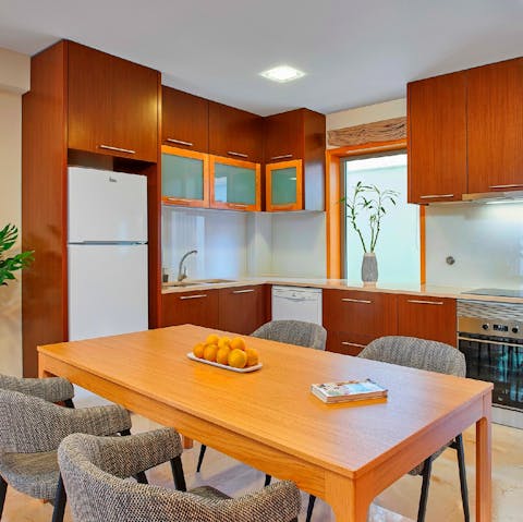 Get together for lazy breakfasts here and fire up the coffee machine