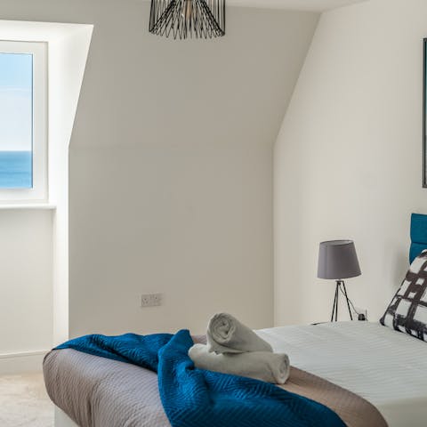 Wake up well-rested and welcome a new day with the sea view outside your window