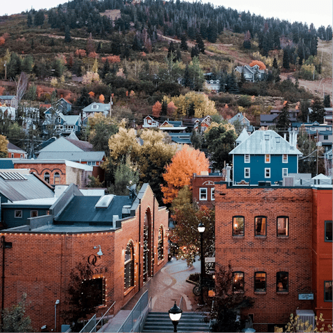 Stay a short stroll from Main Street with its galleries and shops