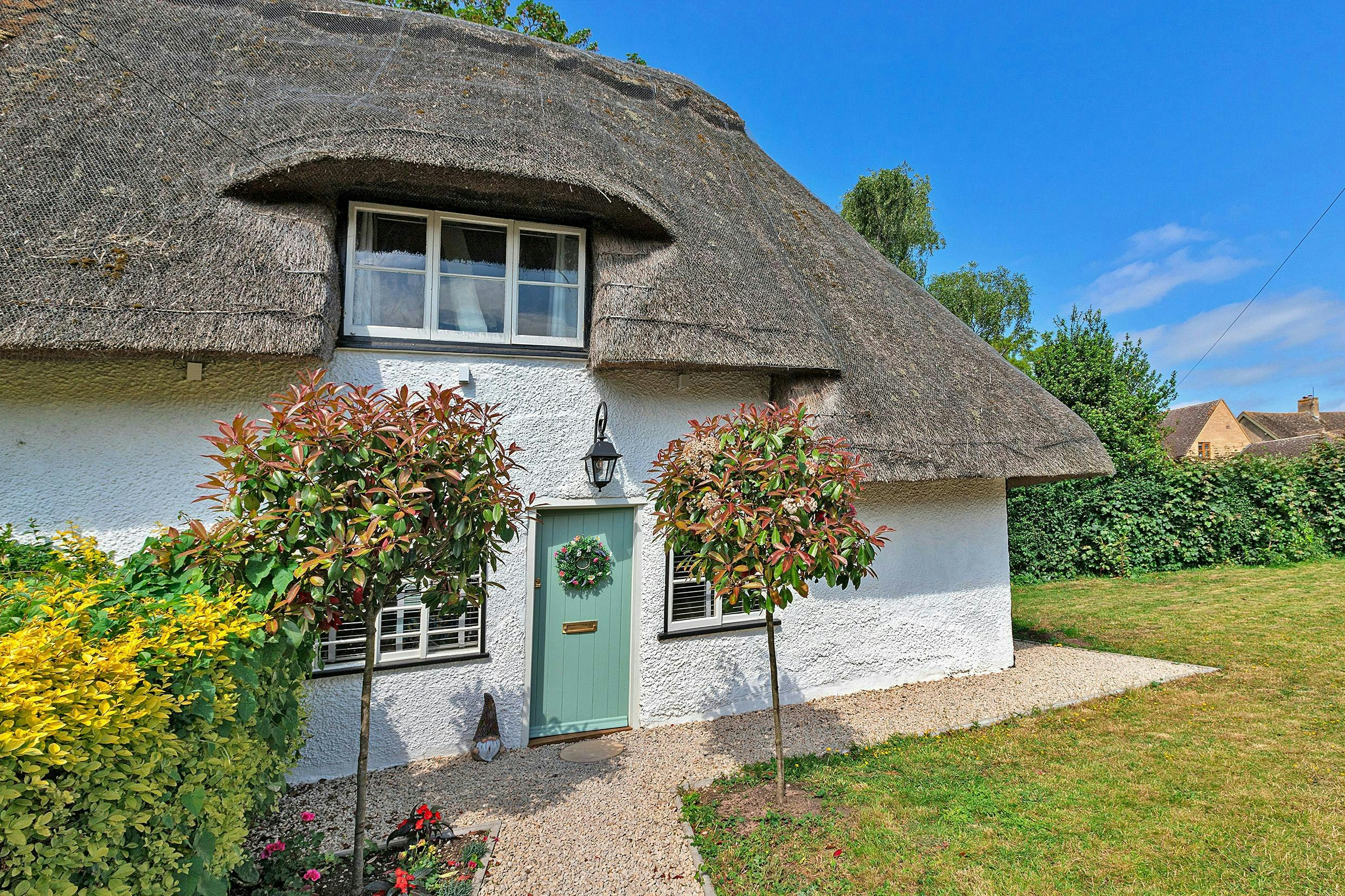 Charming Thatch