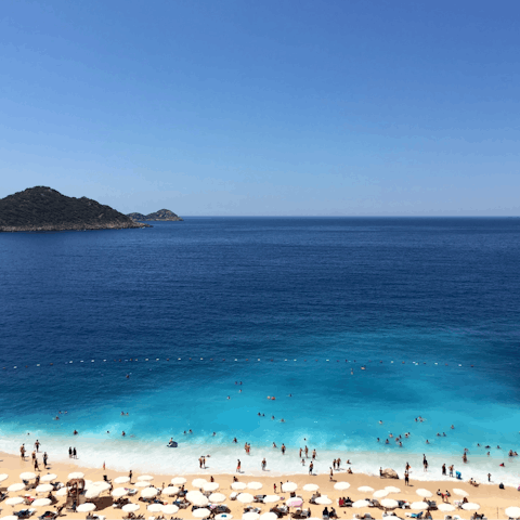 Enjoy free access and discounts at the beach clubs in Kalkan