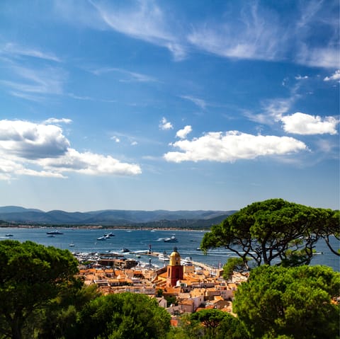 Stay in chic Saint Tropez, just a short distance from the old town