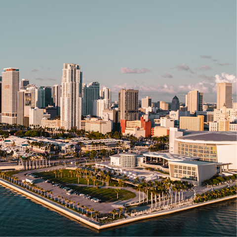 Drive downtown in under 20 minutes for nightlife and culture