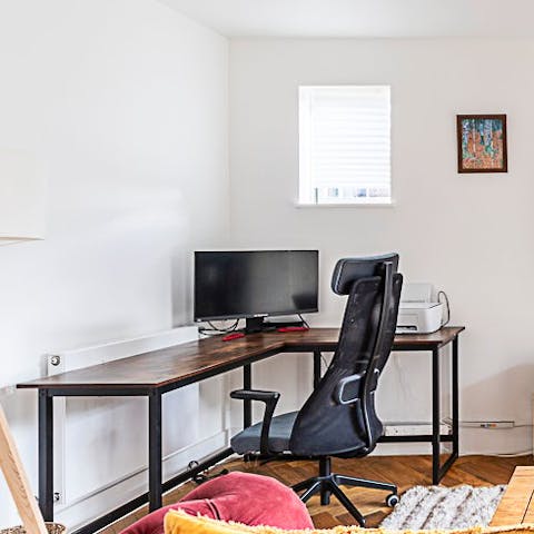 Give your Zoom calls a glow-up at the sunlit desk nook