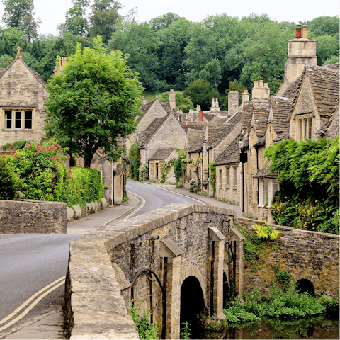 Explore the Cotswolds from your home near Andoversford