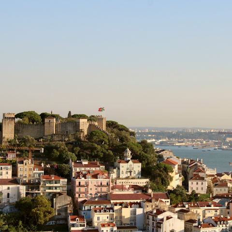 Don’t miss out on the views from Castelo de São Jorge