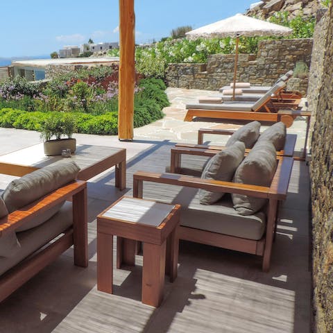 Cast your eyes over dazzling ocean views