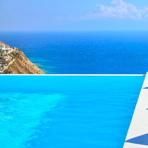 Take a refreshing dip in the stunning infinity pool