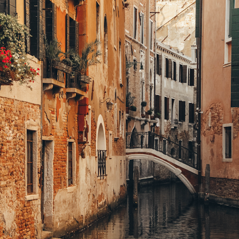 Take a short stroll to the canal-side restaurants and bars