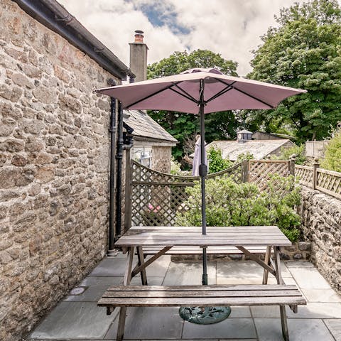Gather around the picnic bench for a lunch in the countryside air