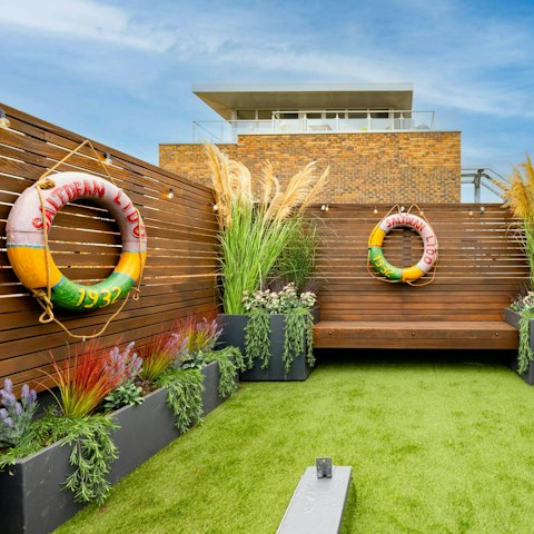 Soak up the sun in the private roof garden