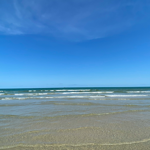 Enjoy blissful beach strolls in Port Aransas