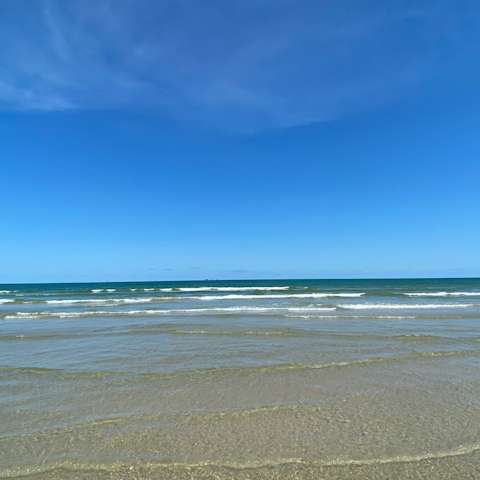 Enjoy blissful beach strolls in Port Aransas