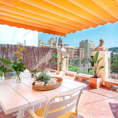 Serve up alfresco feasts out of the heat of the sun