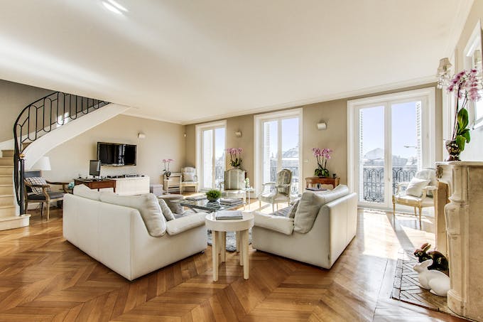 A closer look at Luxury Penthouses In Converted 19Th Century Warehouses