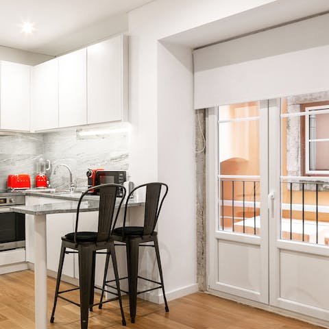 Open up the French doors and cool off from the Portuguese summertime on the Juliet balcony