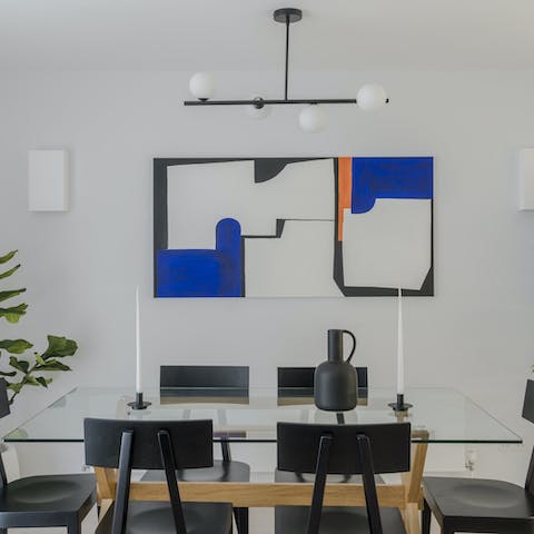 Enjoy meals together at the ultra stylish dining table