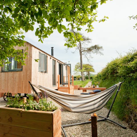 Cuddle up on the hammock – there’s room for two