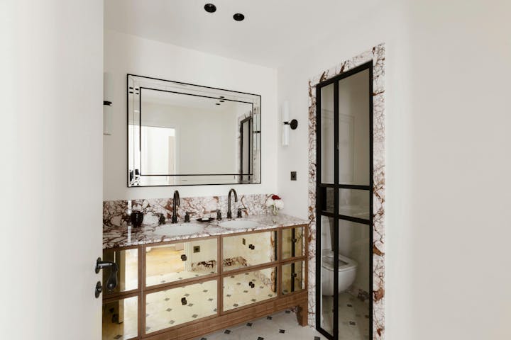 Bathroom photo
