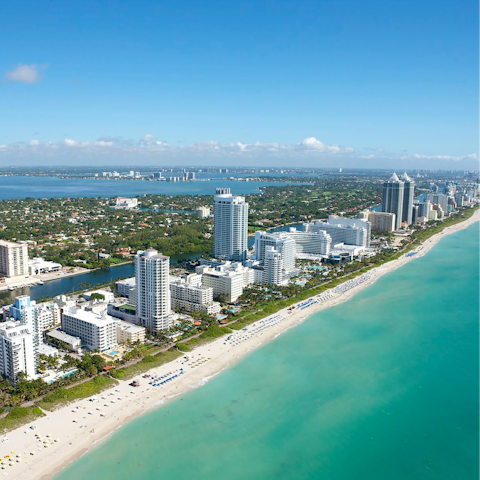 Stay a ten-minute drive from Miami Beach