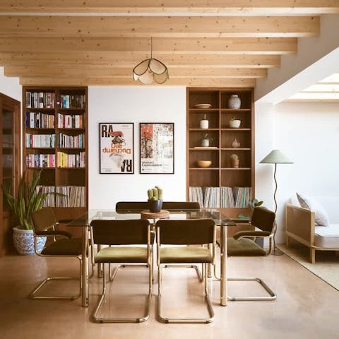 Savour laidback evenings at home or head to a local restaurant