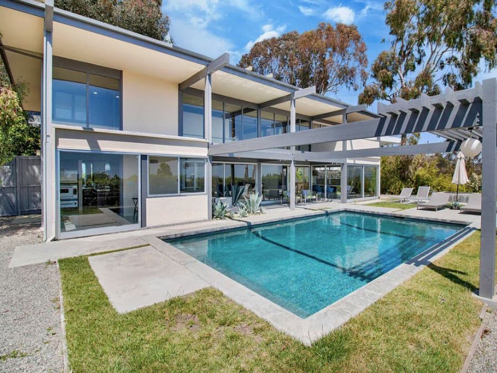 LA Reflections
