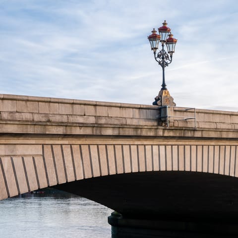 Walk to Wimbledon & Putney Common in just ten minutes
