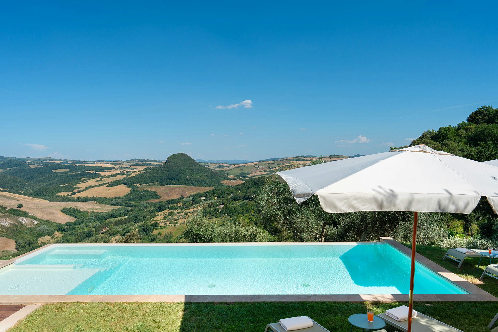 Tuscan Valley Views