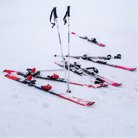 Hit the slopes with direct access to the ski lifts